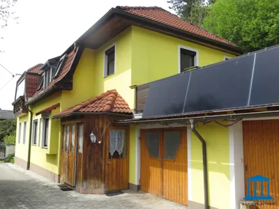7-Zimmer-Haus kaufen in Neunkirchen – 174 m², € 375.000 – Bild 2 von 33