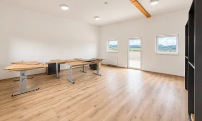 1-Zimmer-Gewerbeimmobilie mieten in Weiz – 45 m², € 540 – Bild 2 von 9