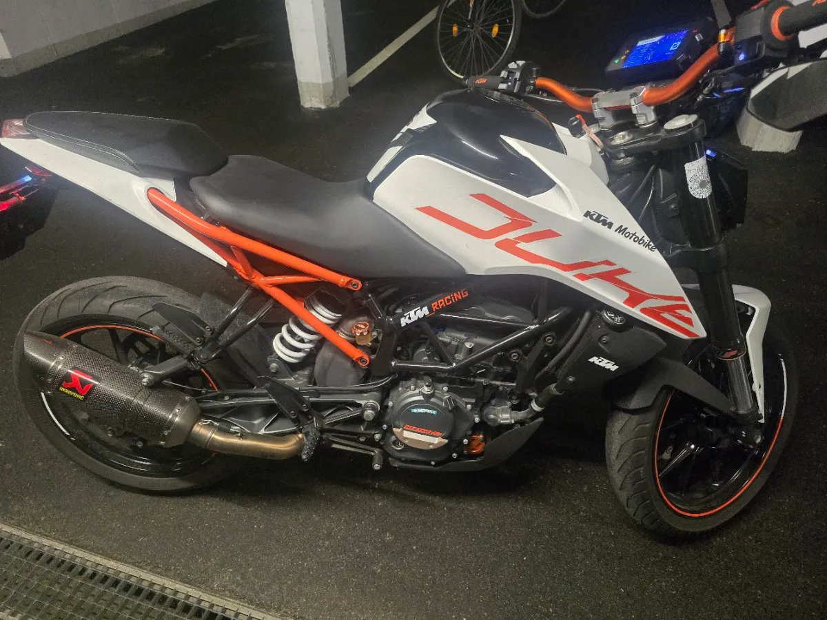 KTM 125