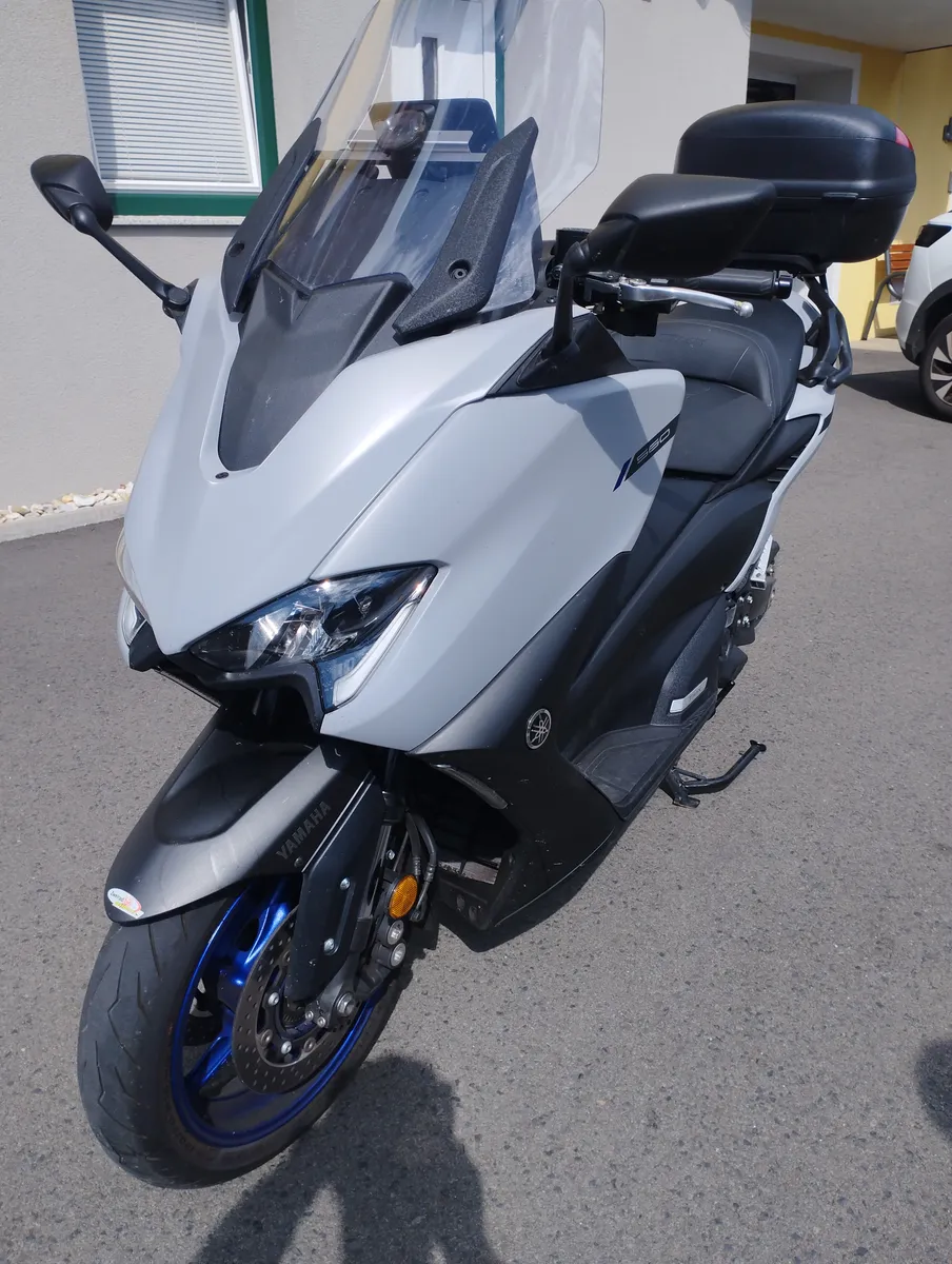 Yamaha T-Max