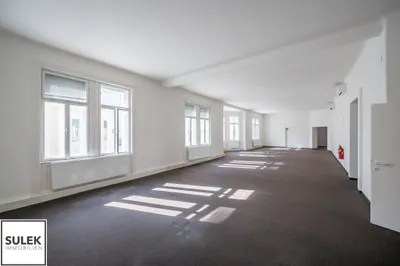 Gewerbeimmobilie mieten in Wien – 201 m², € 3.999 – Bild 2 von 32