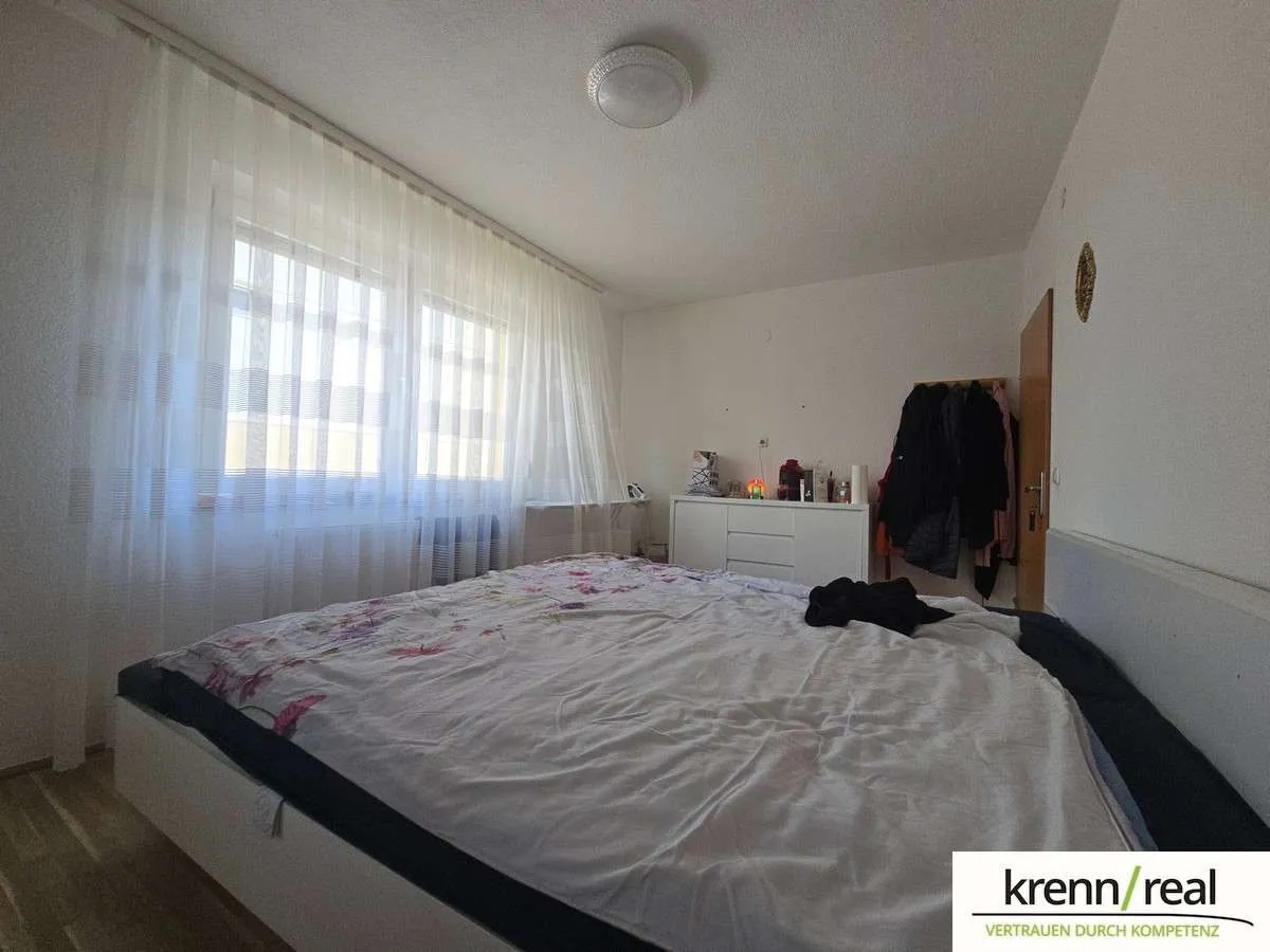 Großzügige 96 m² Wohnung mit Loggia - Ansicht 3