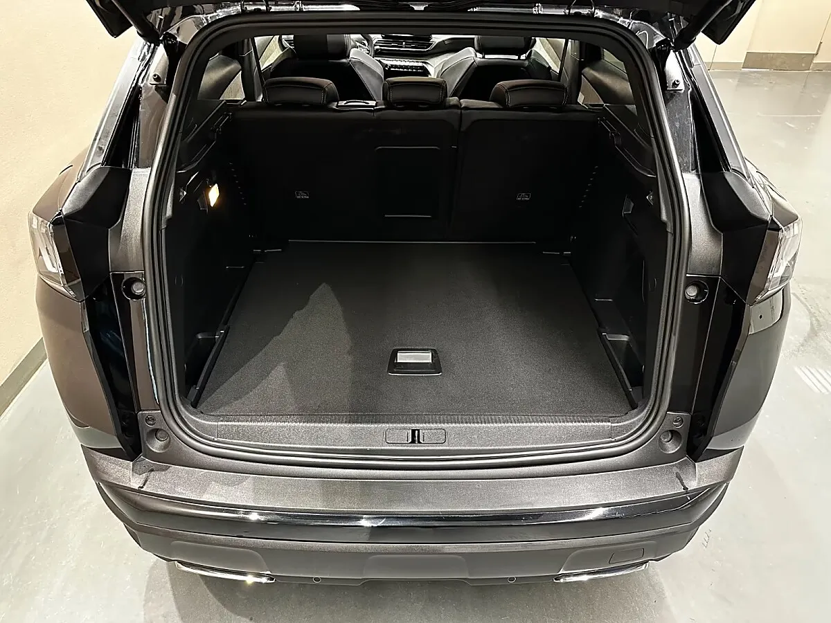 Peugeot 3008 1.2 PureTech 130 GT (EURO 6d) – Bild 17