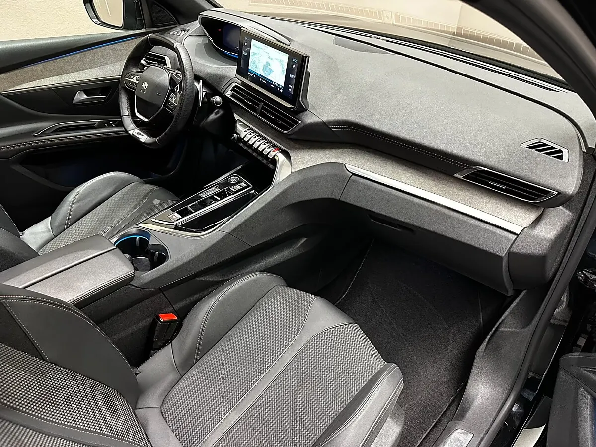 Peugeot 3008 1.2 PureTech 130 GT (EURO 6d) – Bild 9