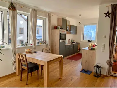1-Zimmer-Immobilie mieten in Innsbruck-Land – 92 m², € 765 – Bild 2 von 6