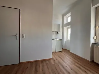 1-Zimmer-Wohnung mieten in Graz – 17 m², € 316 – Bild 3 von 4