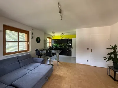3-Zimmer-Wohnung kaufen in Feldkirchen – 75 m², € 185.000 – Bild 2 von 6