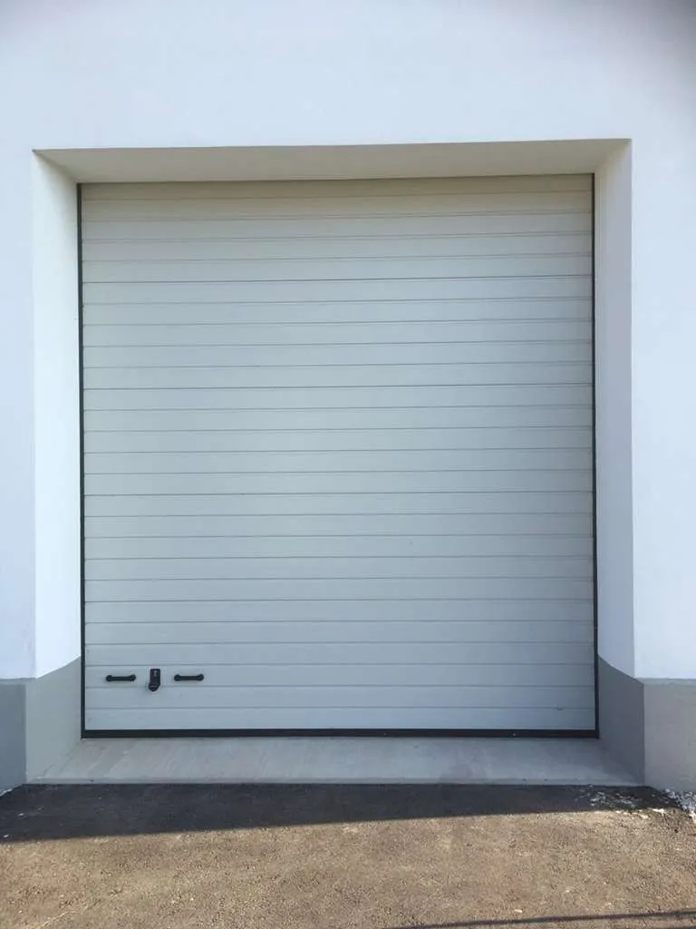 GARAGE / EINSTELLPLATZ - Ansicht 2