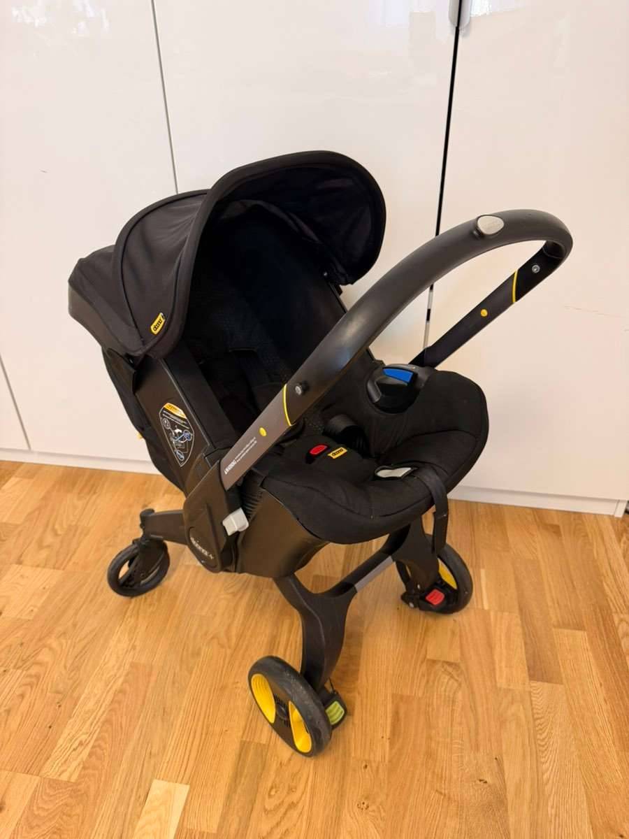 Doona Kinderwagen/ Babyschale,  200,- (1220 Wien) - willhaben