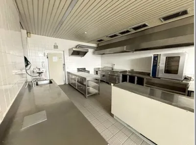 Gewerbeimmobilie mieten in Mödling – 197 m², € 2.075 – Bild 13 von 16