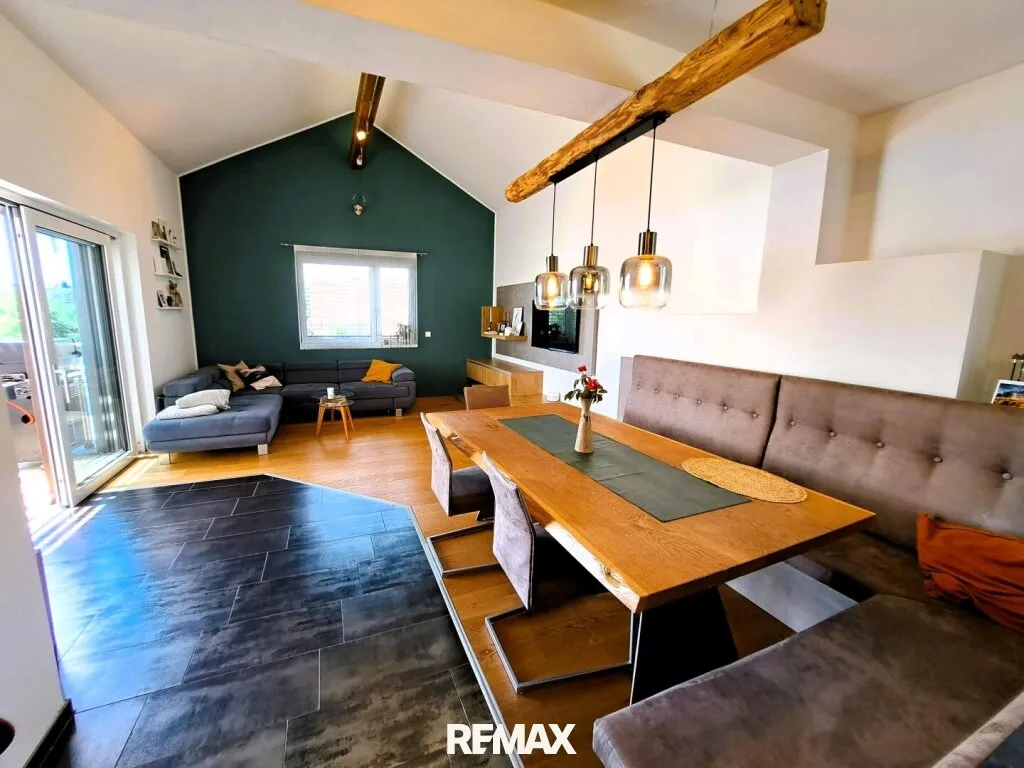 Zweifamilienhaus mit Pool -Wohnjuwel mit 2 Wohnungen (ca. 290 m² Wfl.), 2 Terrassen, Gartenareal mit Pool & Poolhaus - Neuzeug - Widok 3