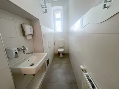 4-Zimmer-Gewerbeimmobilie mieten in Wiener Neustadt – 108 m², € 1.381 – Bild 16 von 26