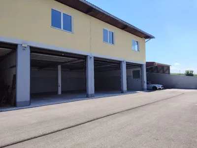 1-Zimmer-Gewerbeimmobilie mieten in Kirchdorf an der Krems – 210 m², € 1.450 – Bild 2 von 11