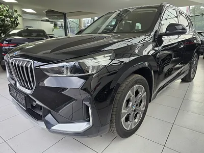 BMW X1 20d xDrive Aut. "X Line" Vollleder/AHK/Pano...