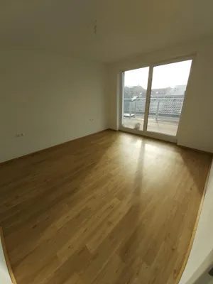 4-Zimmer-Wohnung mieten in Korneuburg – 100,05 m², € 1.569 – Bild 2 von 7