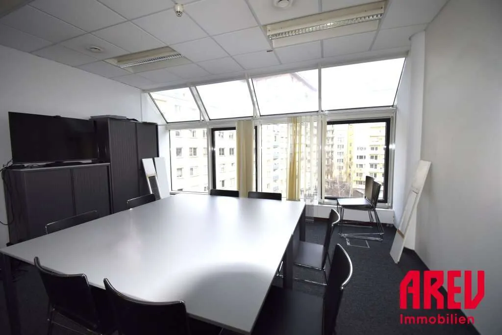 EXKLUSIVE Bürofläche im Linzer Zentrum im 5. Stock – pohled 3