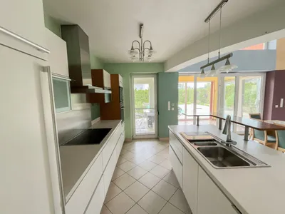 4-Zimmer-Haus kaufen in Wiener Neustadt Land – 221 m², € 595.000 – Bild 2 von 27