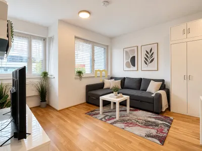 Direkt am Wasser: möblierte 2-Zimmer-Wohnung nahe UNO City & U1 Alte Donau/Kagran