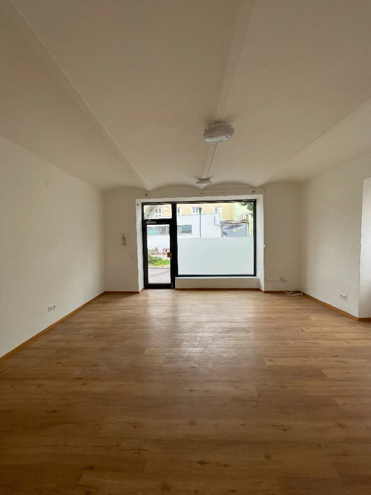 Zentrales 45 m² Büro/ Studio/ Geschäftsfläche in Mattersburg! - Ansicht 2