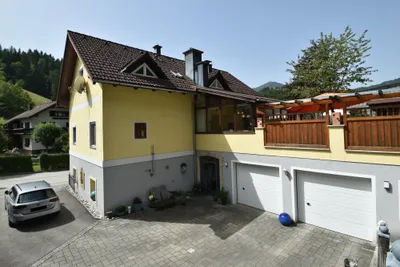 Haus kaufen in Amstetten – 200 m², € 360.000 – Bild 2 von 26