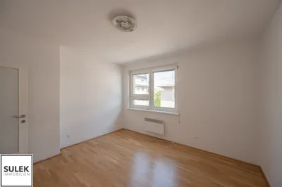 Ideal geschnittene, helle 2 Zimmer Wohnung (rd. 50 m²) in top Lage - ab 1.9.26 – Bild 2