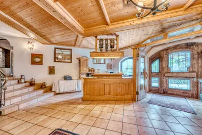 Gewerbeimmobilie kaufen in Imst – 884 m², € 1.450.000 – Bild 2 von 123
