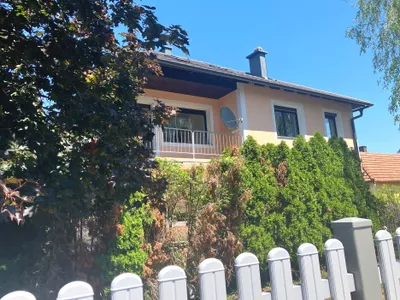 8-Zimmer-Gewerbeimmobilie kaufen in Krems an der Donau – 218 m², € 395.000 – Bild 2 von 55