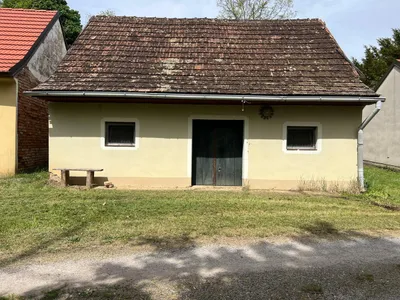 Immobilie kaufen in Gänserndorf – 43 m², € 32.000 – Bild 1 von 9