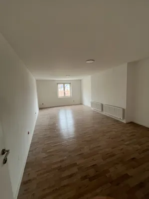 4-Zimmer-Wohnung mieten in Eisenstadt – 110 m², € 1.113 – Bild 2 von 8