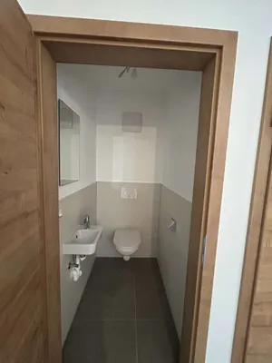 7-Zimmer-Gewerbeimmobilie mieten in Salzburg-Umgebung – 456 m², € 4.560 – Bild 17 von 31