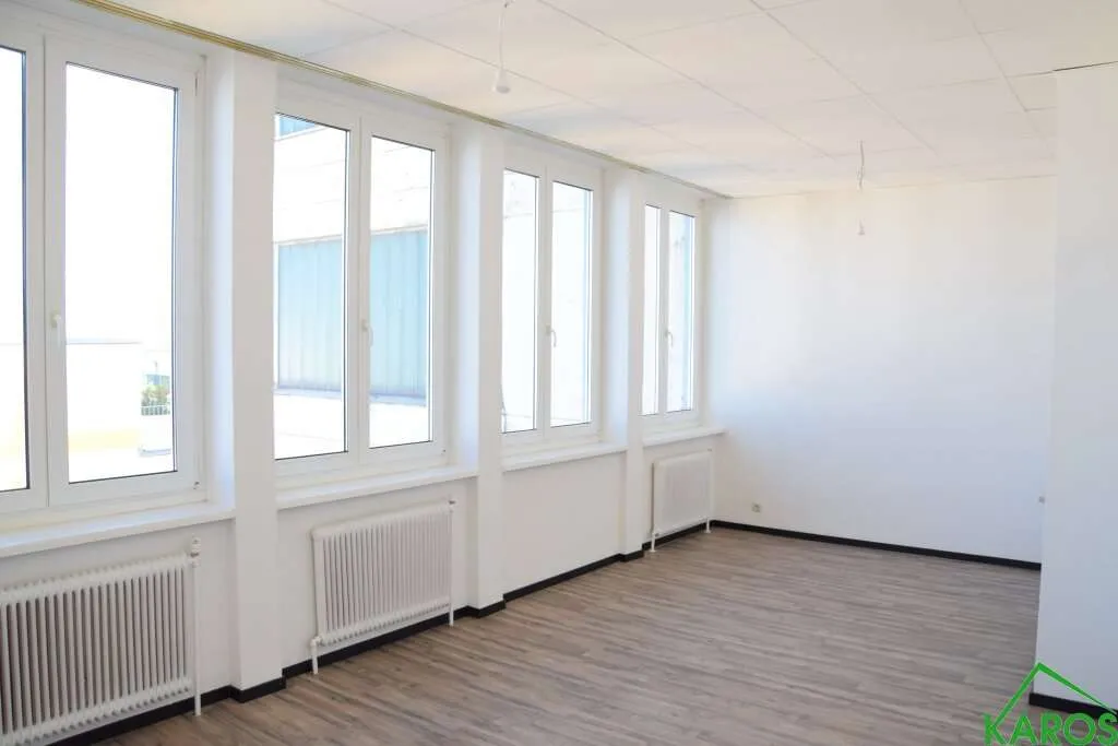 Perfekt geschnittene 1-Zimmer-Wohnung inkl. Küche! - Widok 3