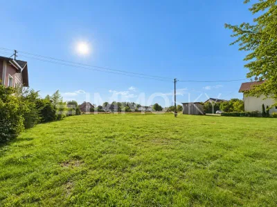 Grundstück kaufen in Ried im Innkreis – 2 192 m², € 209.000 – Bild 1 von 5