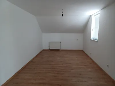 1-Zimmer-Wohnung mieten in Wiener Neustadt – 44 m², € 613 – Bild 1 von 8