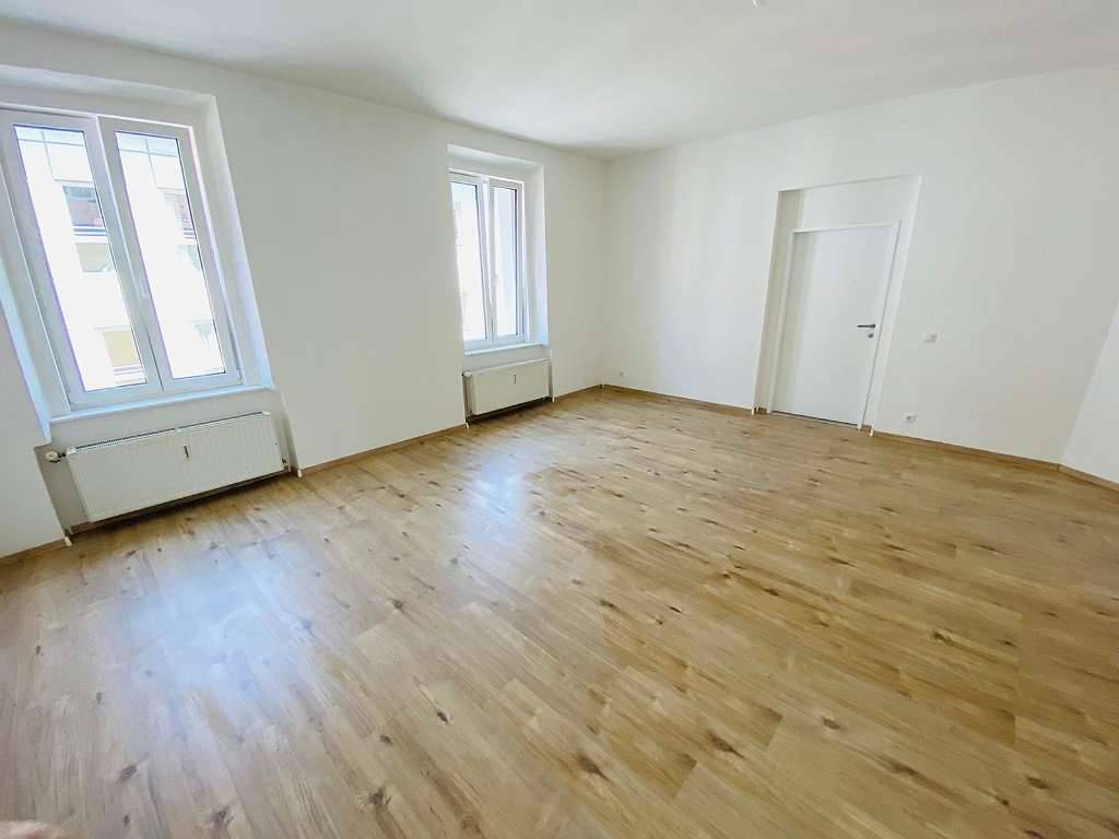 GARTENTRAUM in der Innenstadt! Altbauwohnung nahe Uni mit Gartengrundstück!, Graz