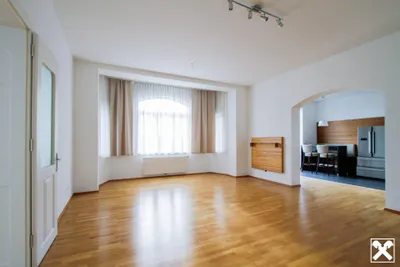 4-Zimmer-Wohnung kaufen in Neunkirchen – 153,75 m², € 389.000 – Bild 2 von 9