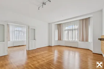 4-Zimmer-Wohnung kaufen in Neunkirchen – 153,75 m², € 389.000 – Bild 4 von 9
