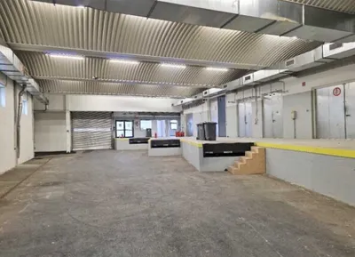 Gewerbeimmobilie mieten in Wien – 4 697 m², € 7 – Bild 3 von 11