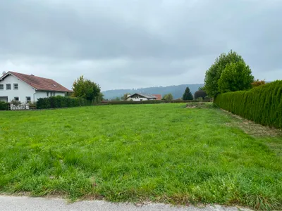 Grundstück kaufen in Braunau am Inn – 1 205 m², € 301.250 – Bild 2 von 4