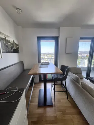 1-Zimmer-Wohnung mieten in Linz – 34 m², € 852 – Bild 4 von 16