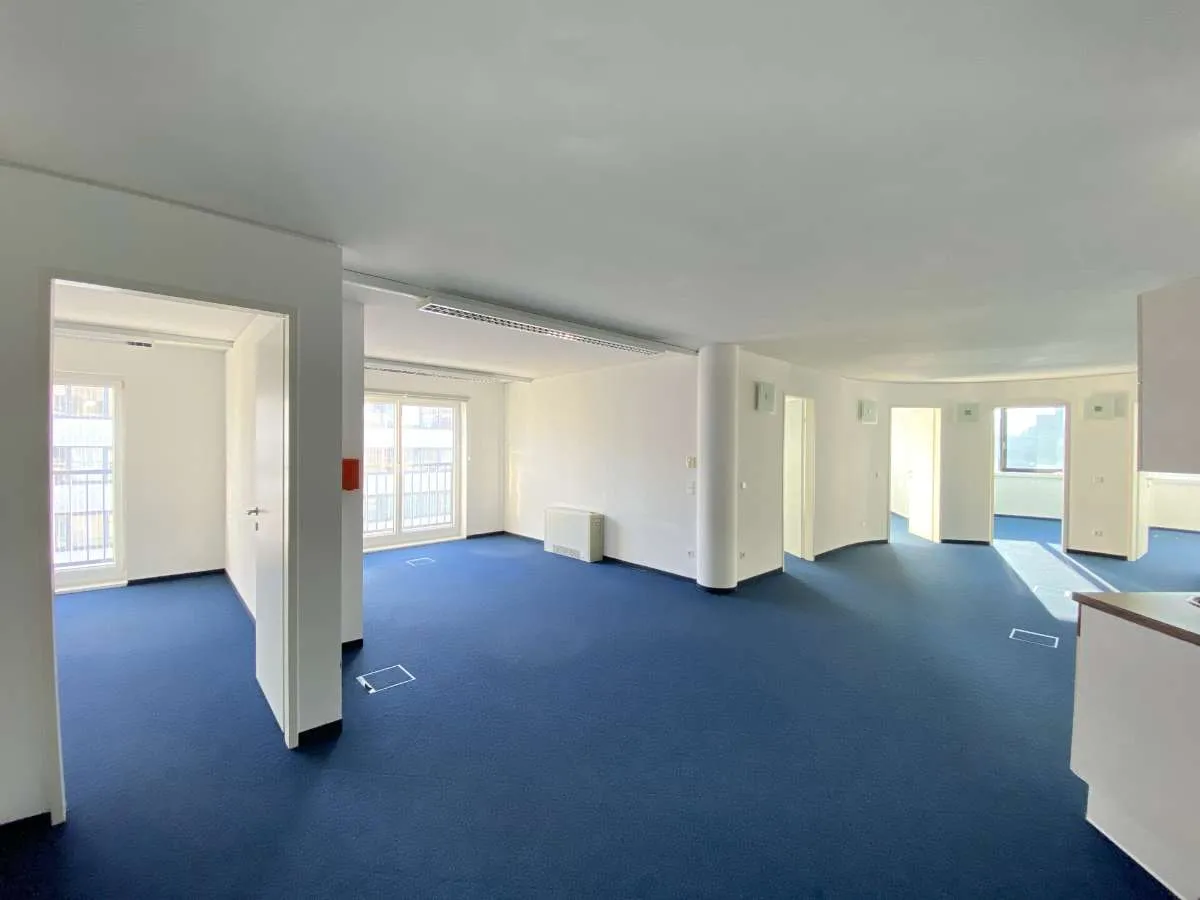 Gut geschnittenes Büro mit Aussicht - zentrale Urfahraner Lage, ideal für Start-ups und kleinere Unternehmen - Ansicht 2