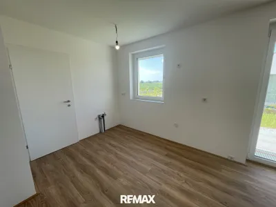3-Zimmer-Wohnung mieten in Amstetten – 70 m², € 982 – Bild 2 von 12
