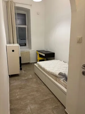 WG Zimmer/550€ inkl. Warmwasser+ Strom+ Heizung+ Wlan/550€ Kaution – Bild 3
