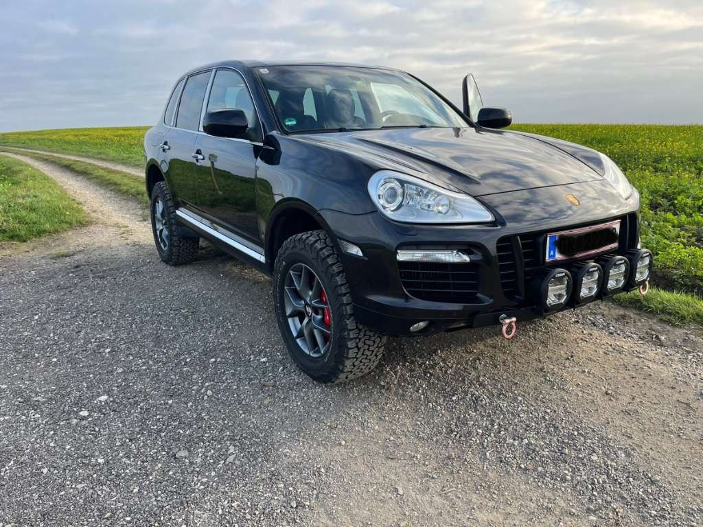 Porsche Cayenne 4.8 Turbo Umbau Offroad Reisemobil SUV / Geländewagen