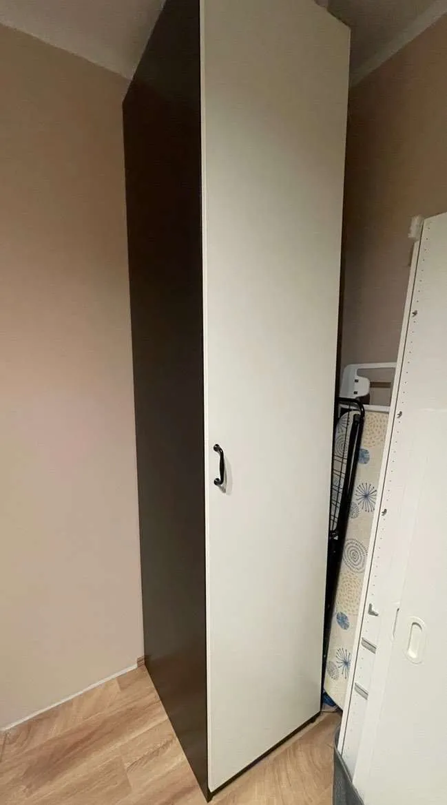 Ikea Pax Kleiderschrank 50 cm (50x58x236), € 50,- (1230 Wien)