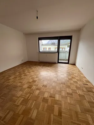 3-Zimmer-Wohnung mieten in Innsbruck – 68 m², € 1.500 – Bild 2 von 11