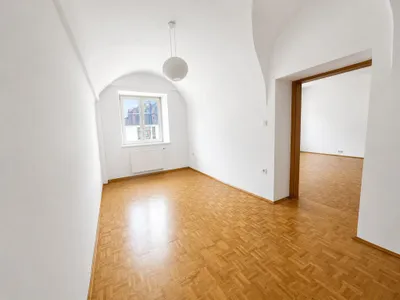 5-Zimmer-Wohnung kaufen in Grieskirchen – 160,62 m², € 109.000 – Bild 9 von 14