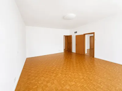 5-Zimmer-Wohnung kaufen in Grieskirchen – 160,62 m², € 109.000 – Bild 11 von 14
