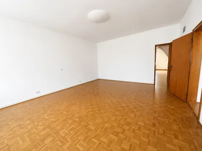 5-Zimmer-Wohnung kaufen in Grieskirchen – 160,62 m², € 109.000 – Bild 8 von 14