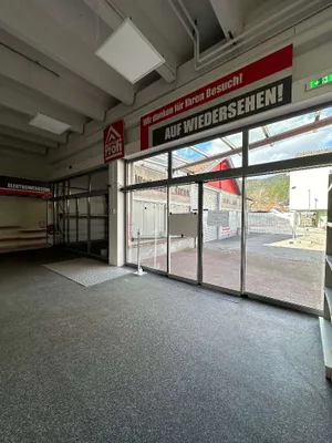 Gewerbeimmobilie mieten in Wiener Neustadt Land – 1 000 m², € 3 – Bild 16 von 18