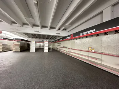 Gewerbeimmobilie mieten in Wiener Neustadt Land – 1 000 m², € 3 – Bild 7 von 18